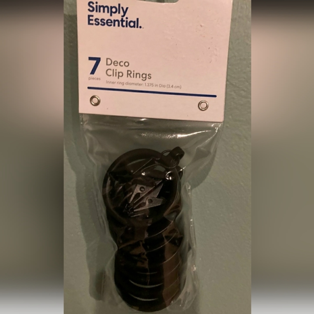 Simply Essential. Decor curtain clips